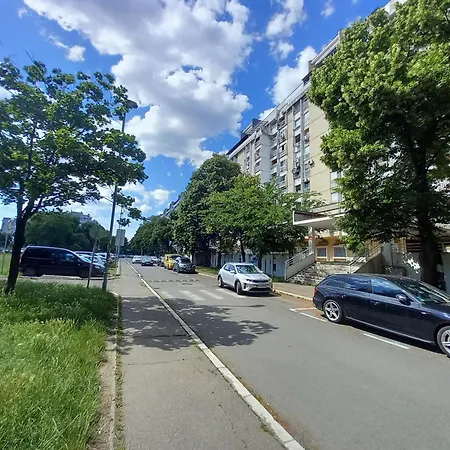 Ferienwohnung Under The Tree Belgrad Exterior foto