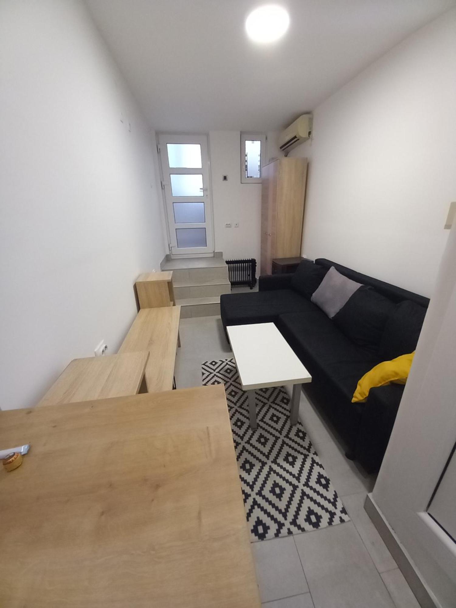 Apartment Under The Tree